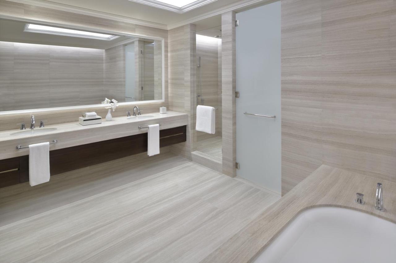 Address Dubai Mall Kültér fotó Bathroom